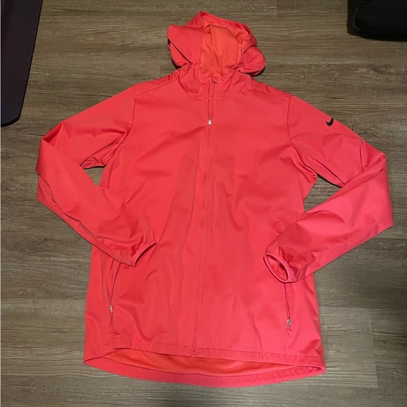 Ladies NIKE Golf Jacket. - Picture 1 of 4